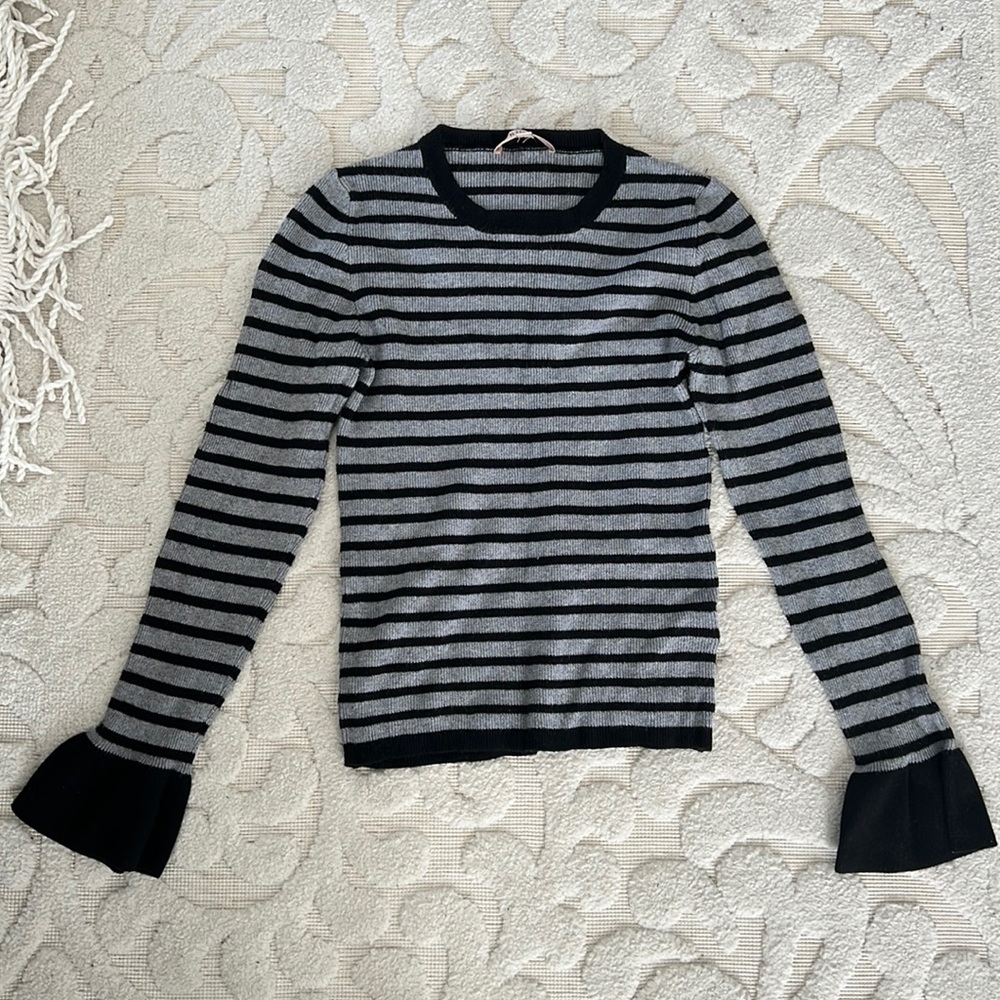 Philosophy cute stripped sweater